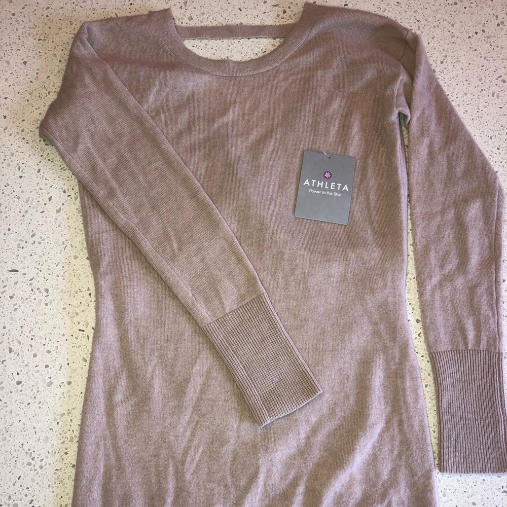 Brand new Athleta 100% cashmere top - Picture 1 of 6